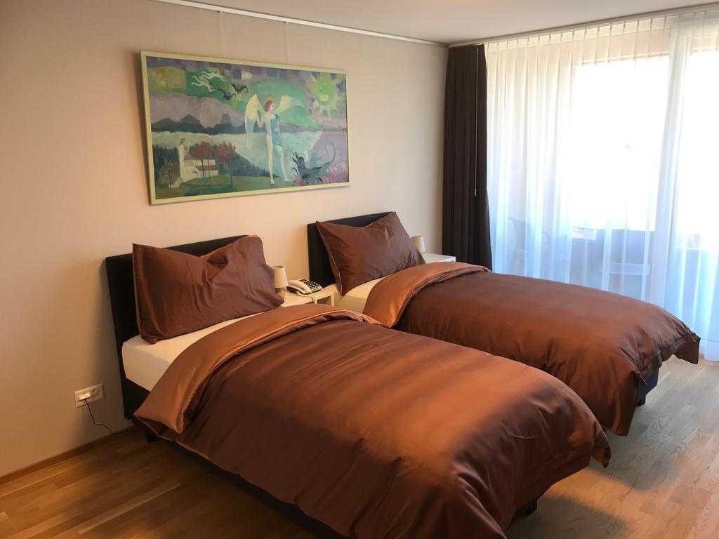 Schueuer Restaurant & Kultur Hotell Steffisburg Exteriör bild